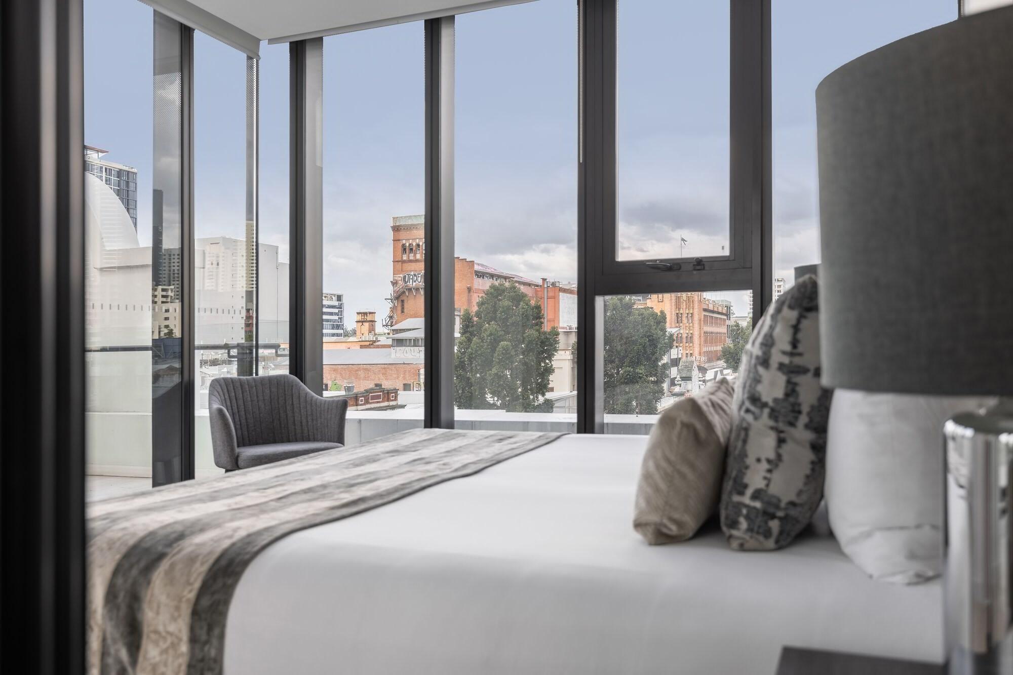 الشقق الفندقية بريزبينفي  Fv By Peppers المظهر الخارجي الصورة The bedroom of a typical apartment